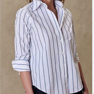 Banana Republic Blue & White Striped Button Down Shirt Size L
